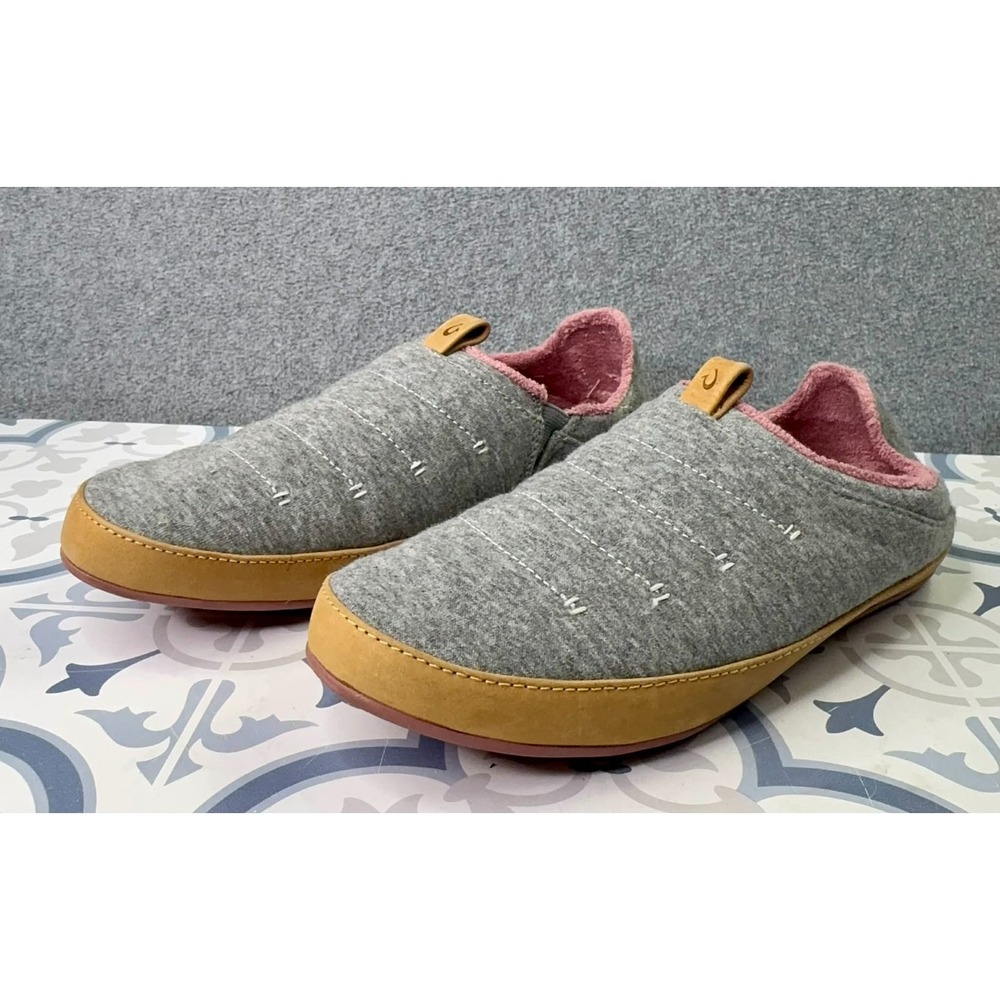 OluKai Gray and Pink Slip-On Slippers with Tan Trim